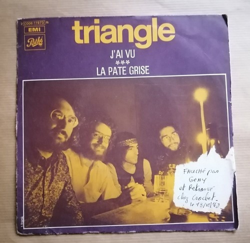 Triangle la pate - :,